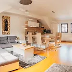 شقة Savoy Loft Špindlerŭv Mlýn